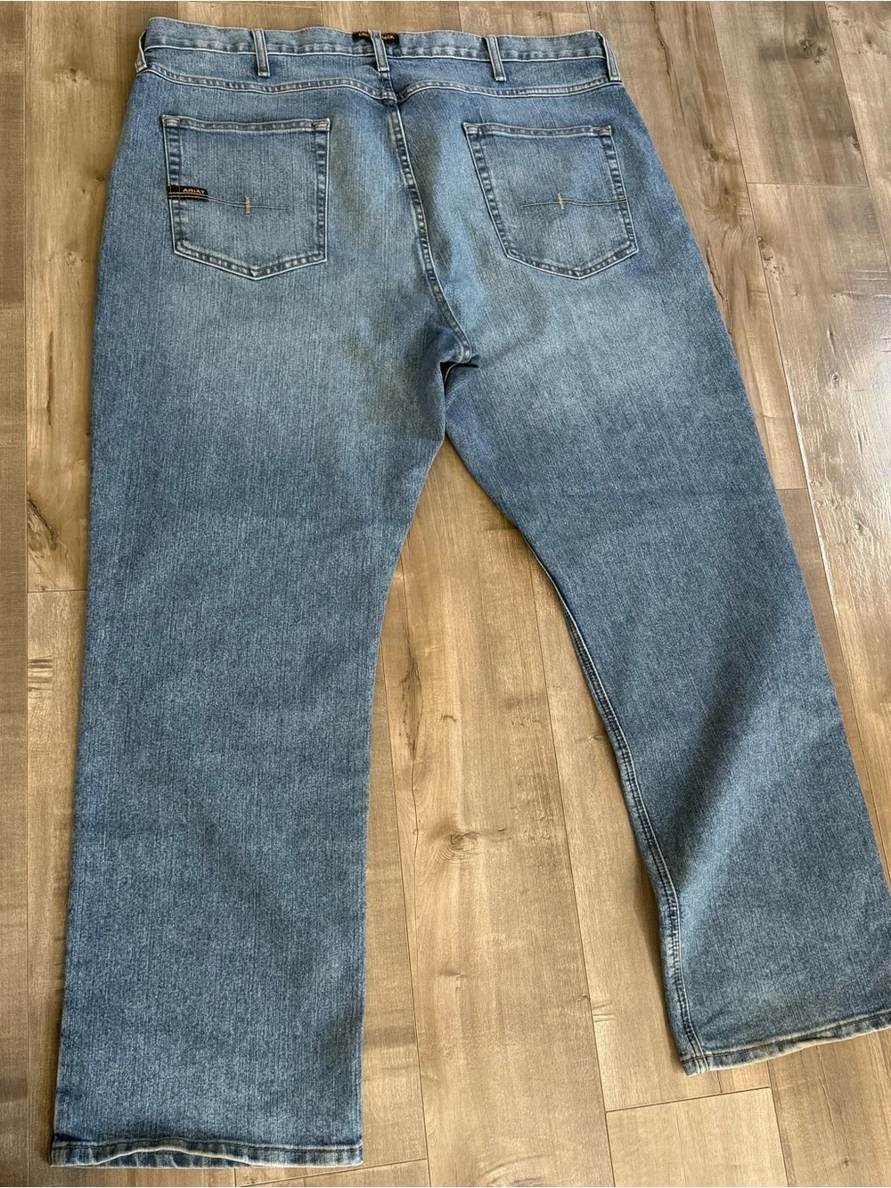 Ariat rebar m4